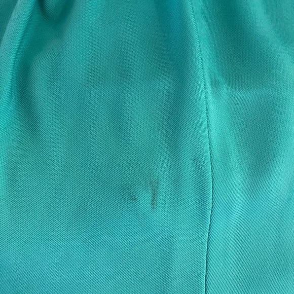 NWT BADGLEY MISCHKA SIZE 4 beaded prom/ formal gown - Picture 4 of 8